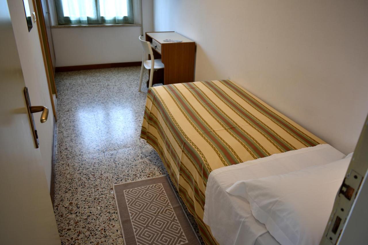 Hotel Alfa Tao Riccione Exterior photo